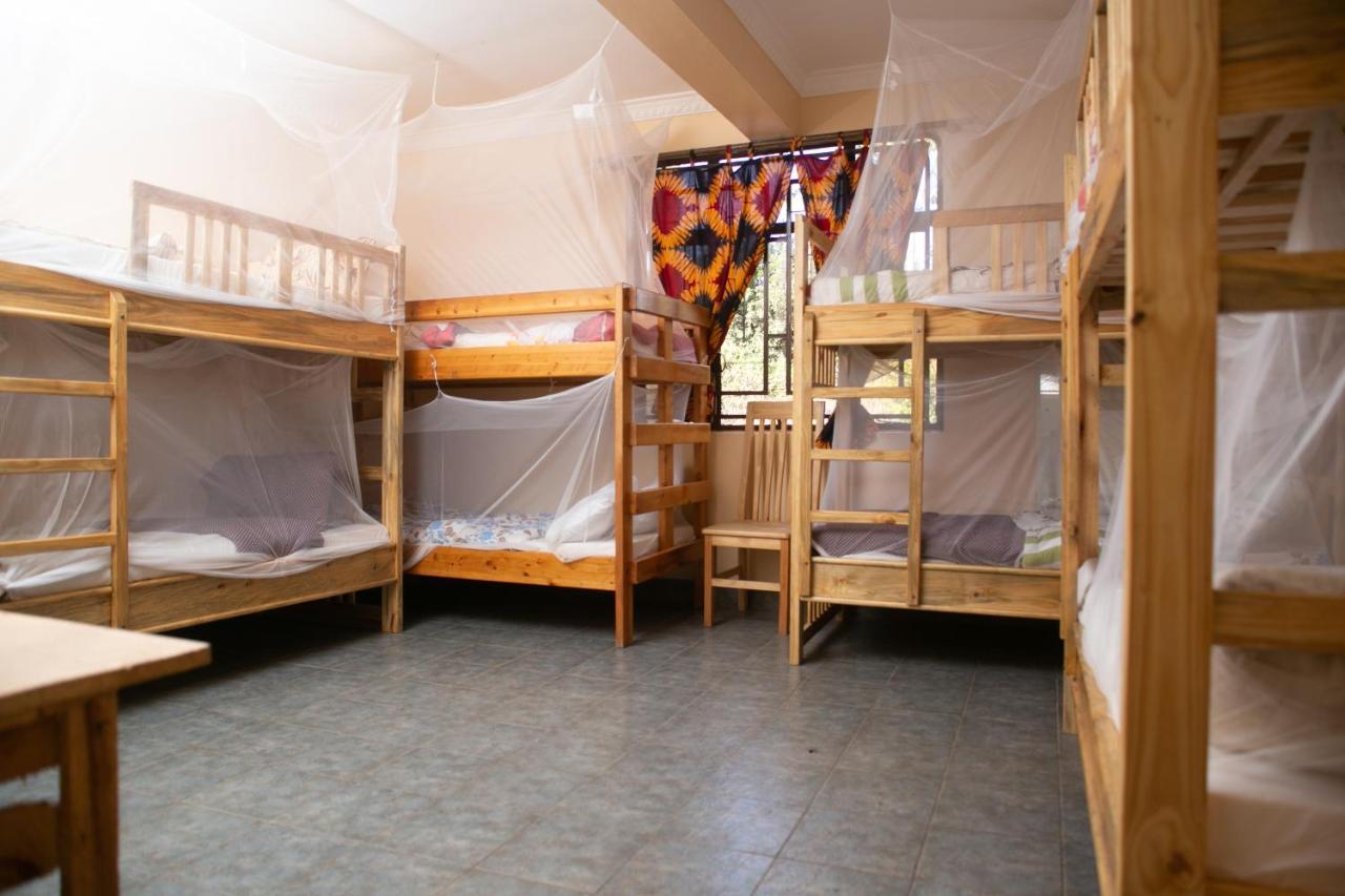 White House Of Tanzania Hostel Arusha Exterior photo